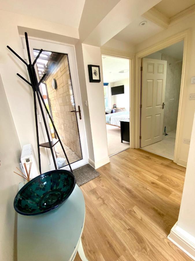 A Secluded Self Contained Country Suite With A View - Parking, Easy Access To Bath Corsham Exteriér fotografie